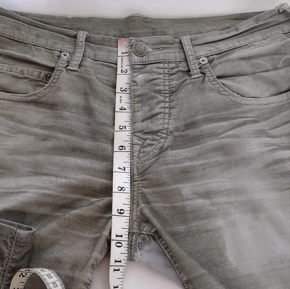 True Religion TRBJ Men's Distressed Pants